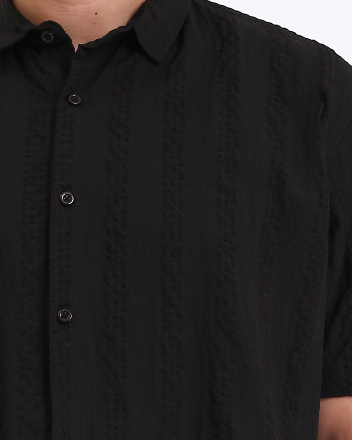 Ravin | Textured Stripe Relaxed Fit Short Sleeve Shirt - Black - R210825