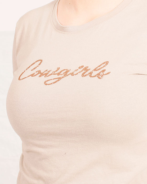 Ravin Women’s "Long Live Cowgirls" Graphic Crop T-Shirt – Sand - R205861