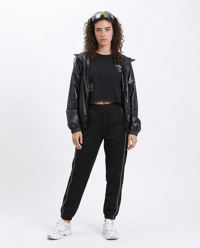 Ravin Women's Oversized Boxy Crop T-Shirt with Back Beach Graphic – Black - R209436