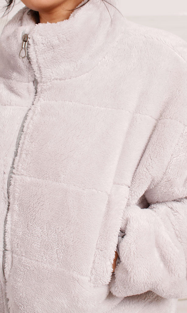 Ravin Women's Quilted Sherpa Puffer Jacket – Light Grey - O199093