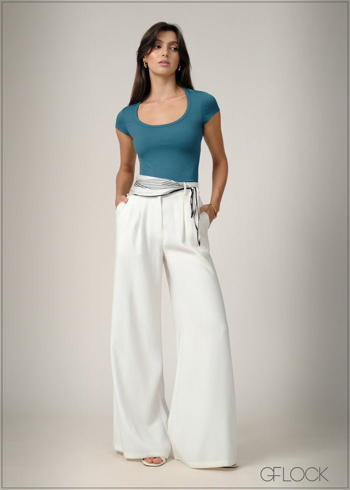 Scoop Neck Top - 240726