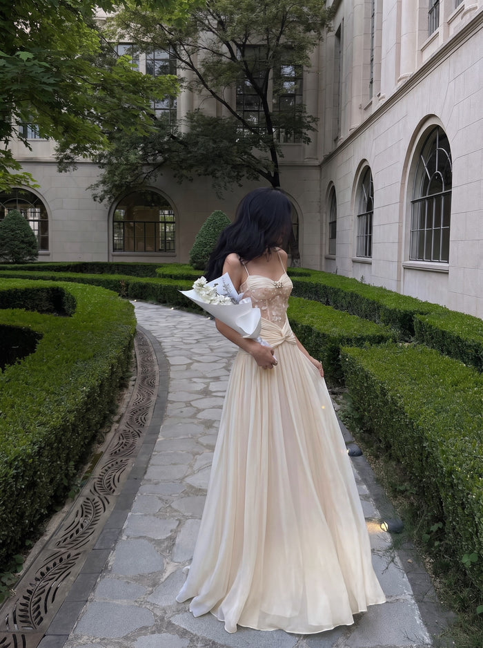 Valeriana Dress