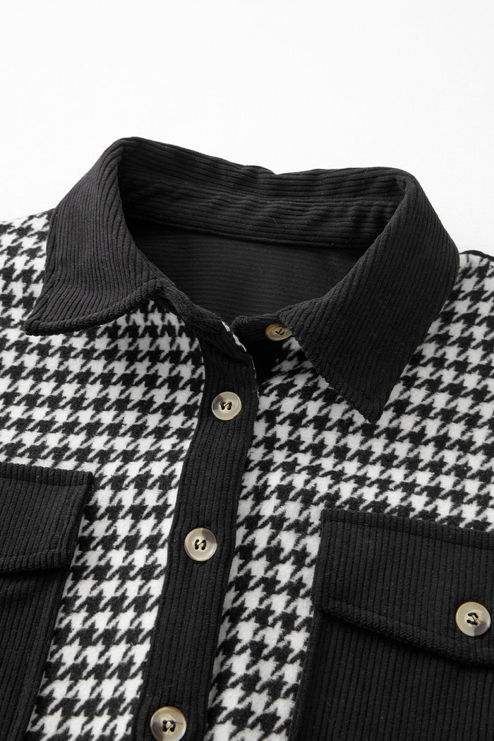 Veste courte noire en velours côtelé pied-de-poule *