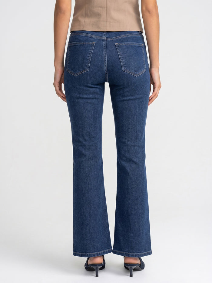 Women's Blue Mid Rise Bootcut Washed Jeans Stretchable