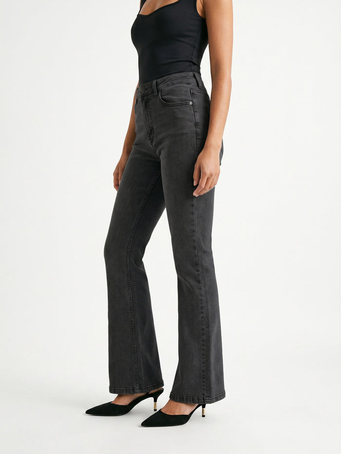 Women's Dark Grey Mid Rise Bootcut Washed Jeans Stretchable