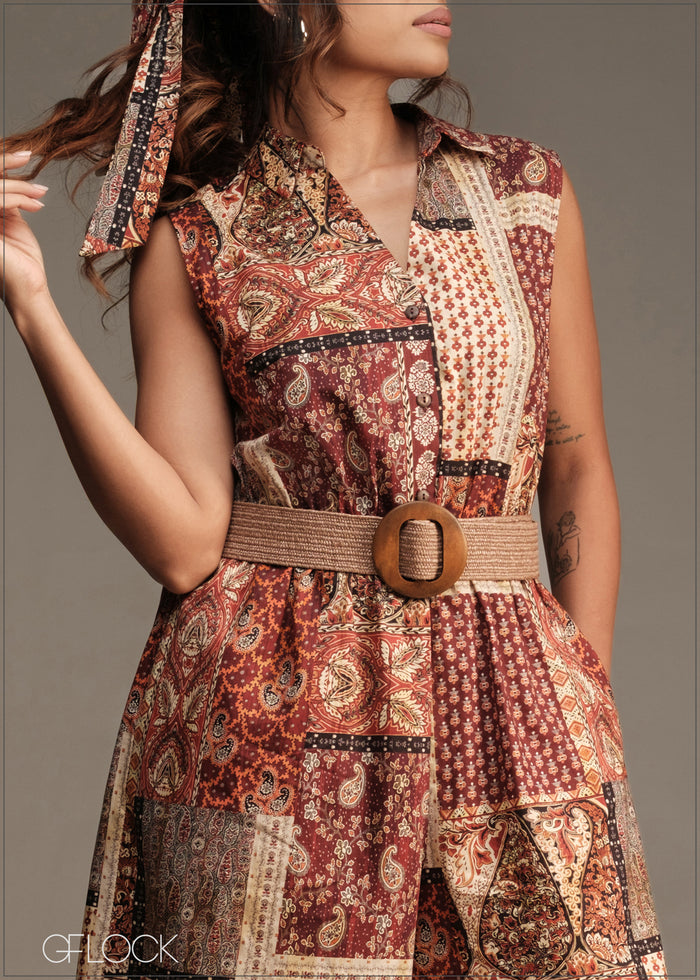 Wooden Buckle Detail Belt