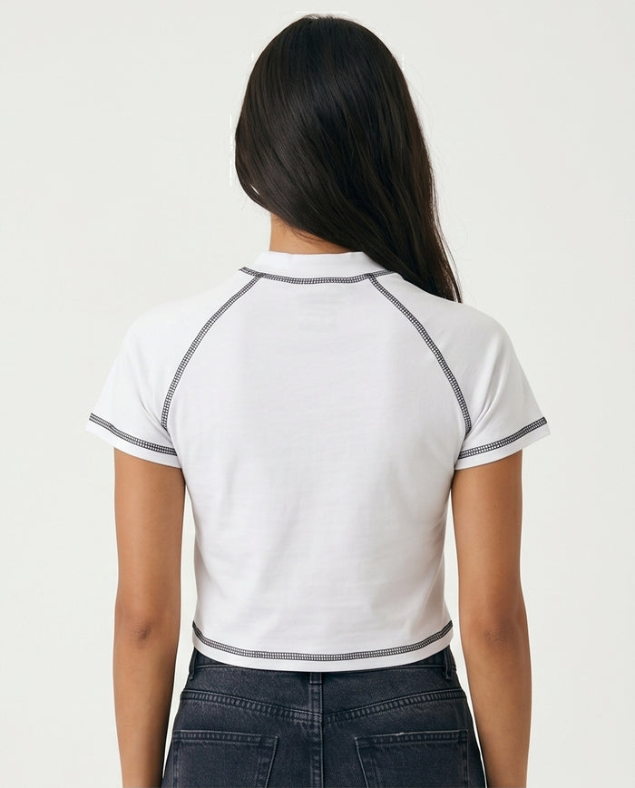 Zero Likes Still Iconic Contrast Stitch Cropped Tee - R217868